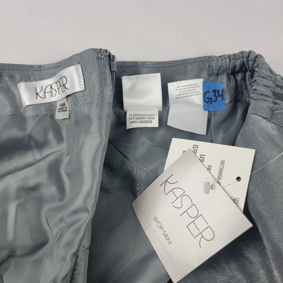 NWT Kasper Woman metallic pencil skirt in Silver Streak size 18W - Picture 5 of 5